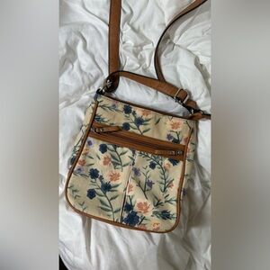 Vintage Floral Bueno Purse
